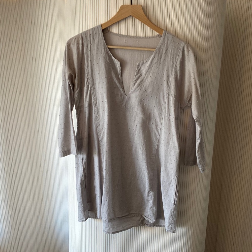 Airy 70s Style Tunic Top